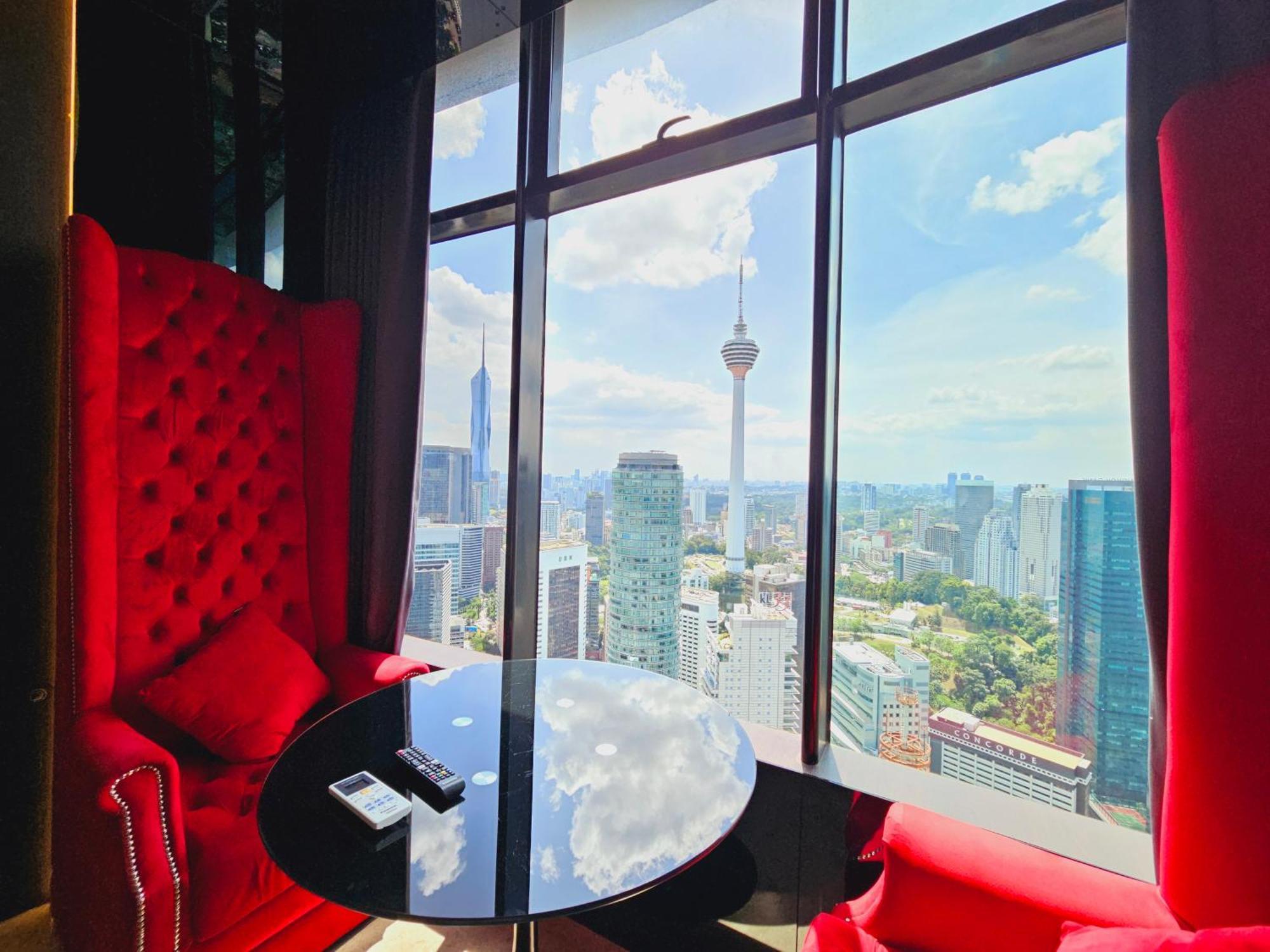 Sky Suites Klcc By Staylar Куала-Лумпур Экстерьер фото