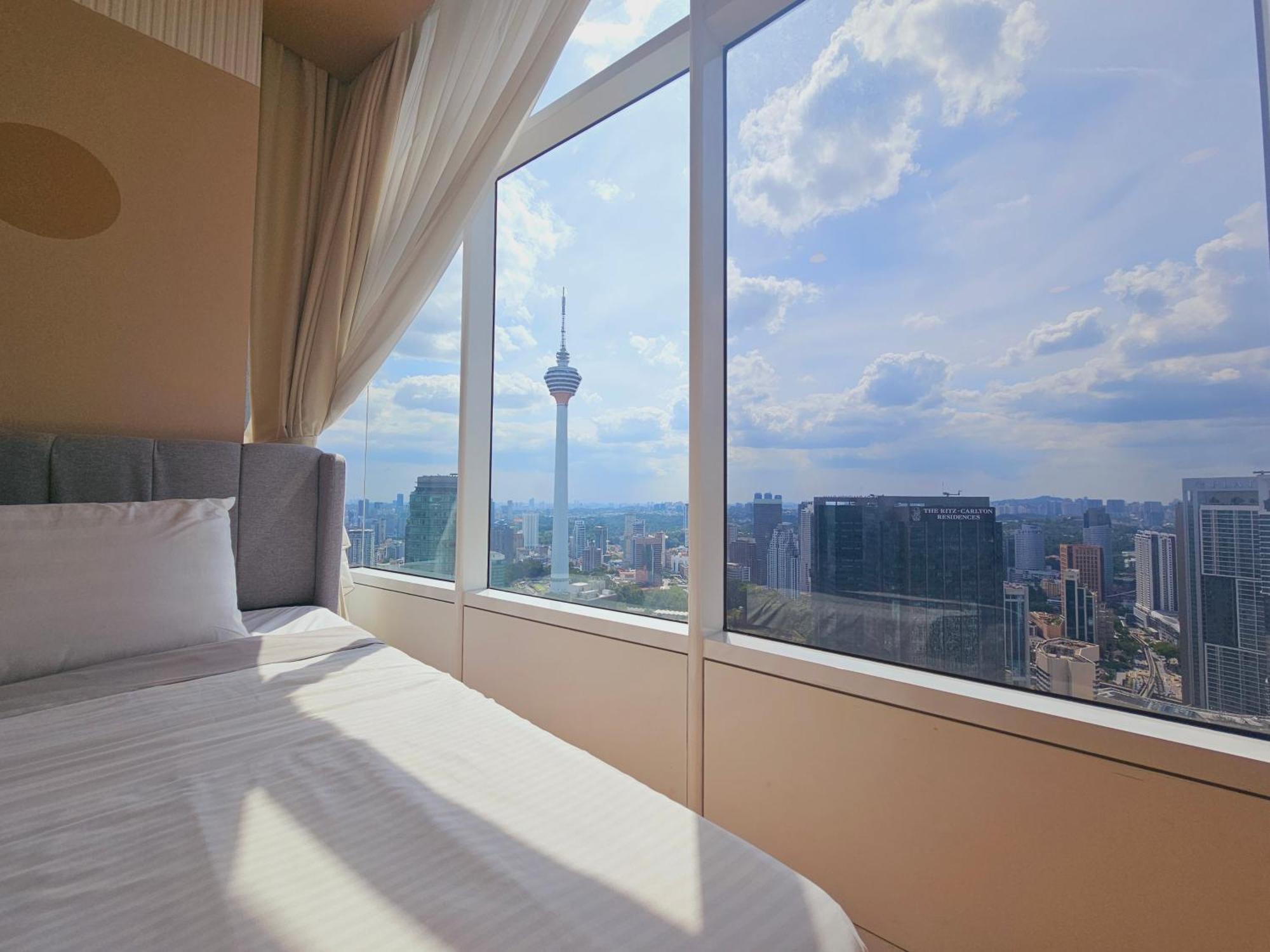 Sky Suites Klcc By Staylar Куала-Лумпур Экстерьер фото
